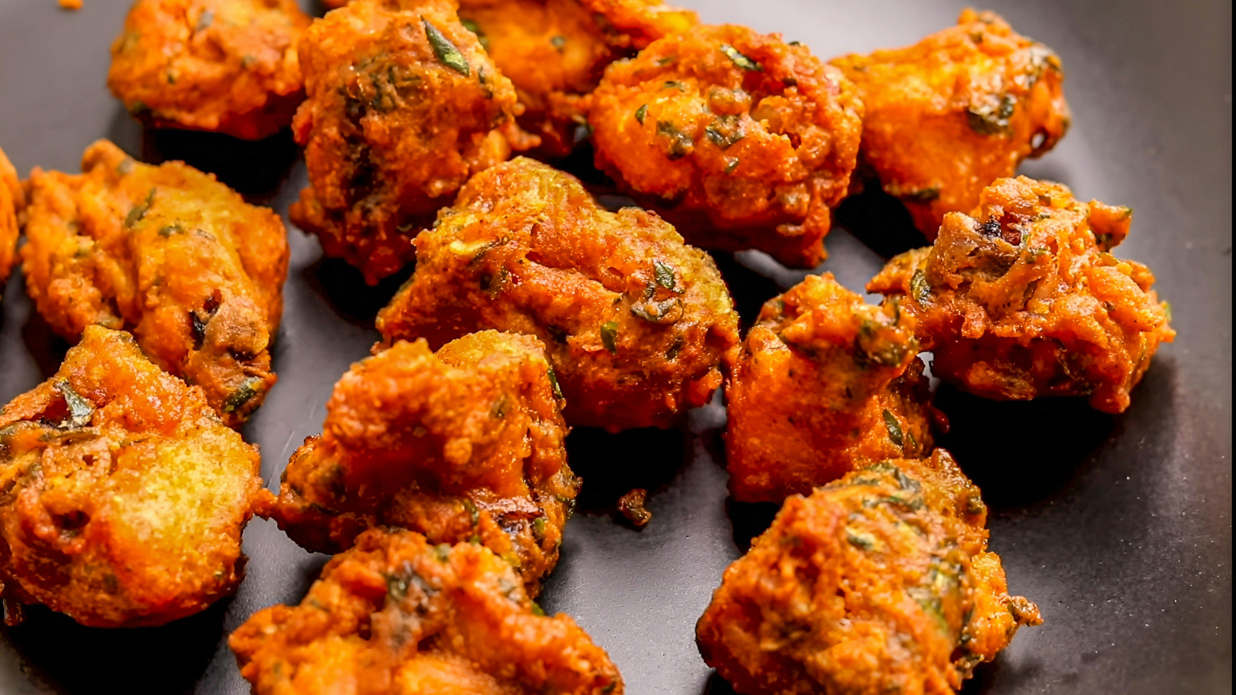 Onion Bhaji (2 Pcs)